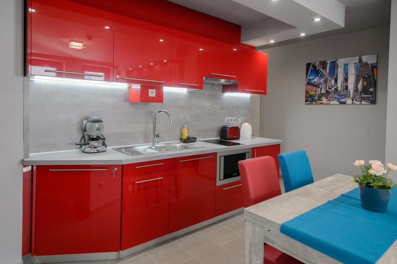 Hr Apartmanhaz Eger Exterior photo